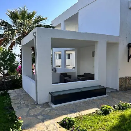 Gundogan Full Sea View With Garden Triplex * Bodrum